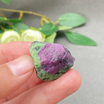 Natural Ruby Zoisite Raw Stones Red Green Treasure Gemstone Healing Crystal for Meditation Reiki Healing Gift