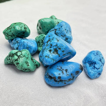 Natural Turquoise Rough Stone Unpolished Quartz Crystal Mineral Specimen Aquarium & Home Decor Mineral Collection Display