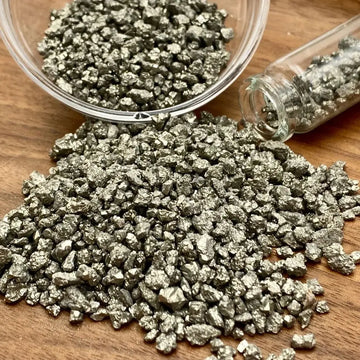 Hot Sale Natural Pyrite Crystal Chips Healing Rock Rough Bulk Crystal Chips Stone Gravel Crystal For Home Decoration