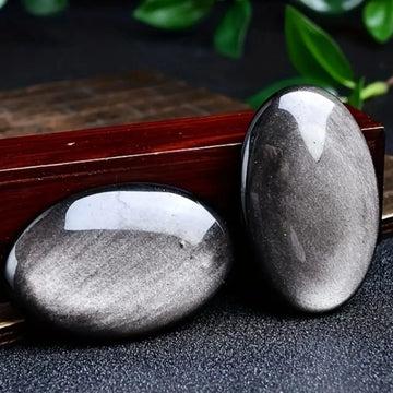 Natural High Quality Silvery Obsidian Palm Stone Rough Stone Crystal Relax Handheld Stone Pocket-Sized Gem for Home Decor Gifts