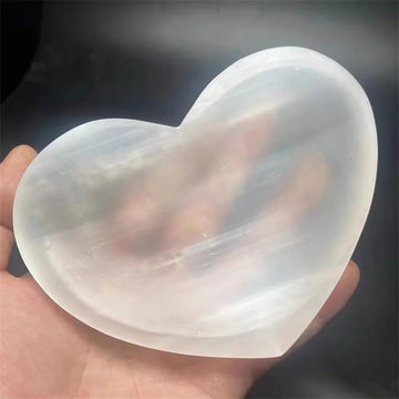 40-140g Natural Selenite Crystal Heart Shape Bowl White Gypsum Coaster Energy Power Minerals Specimen Healing Home Decoration