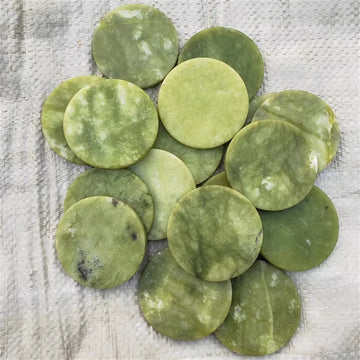 Natural Eyelash Extension Jade stone slices Polishing Healing Reiki Aquarium Mineral Flakes Decoration  1/10pcs