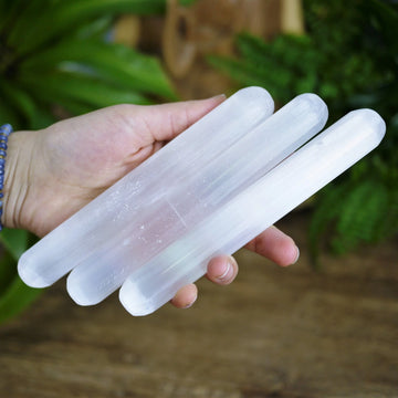 1PC Natural Morocco Selenite Wand With Healing & Calming Effects, High Energy Crystal, Used For Cleansing And Protection Soul