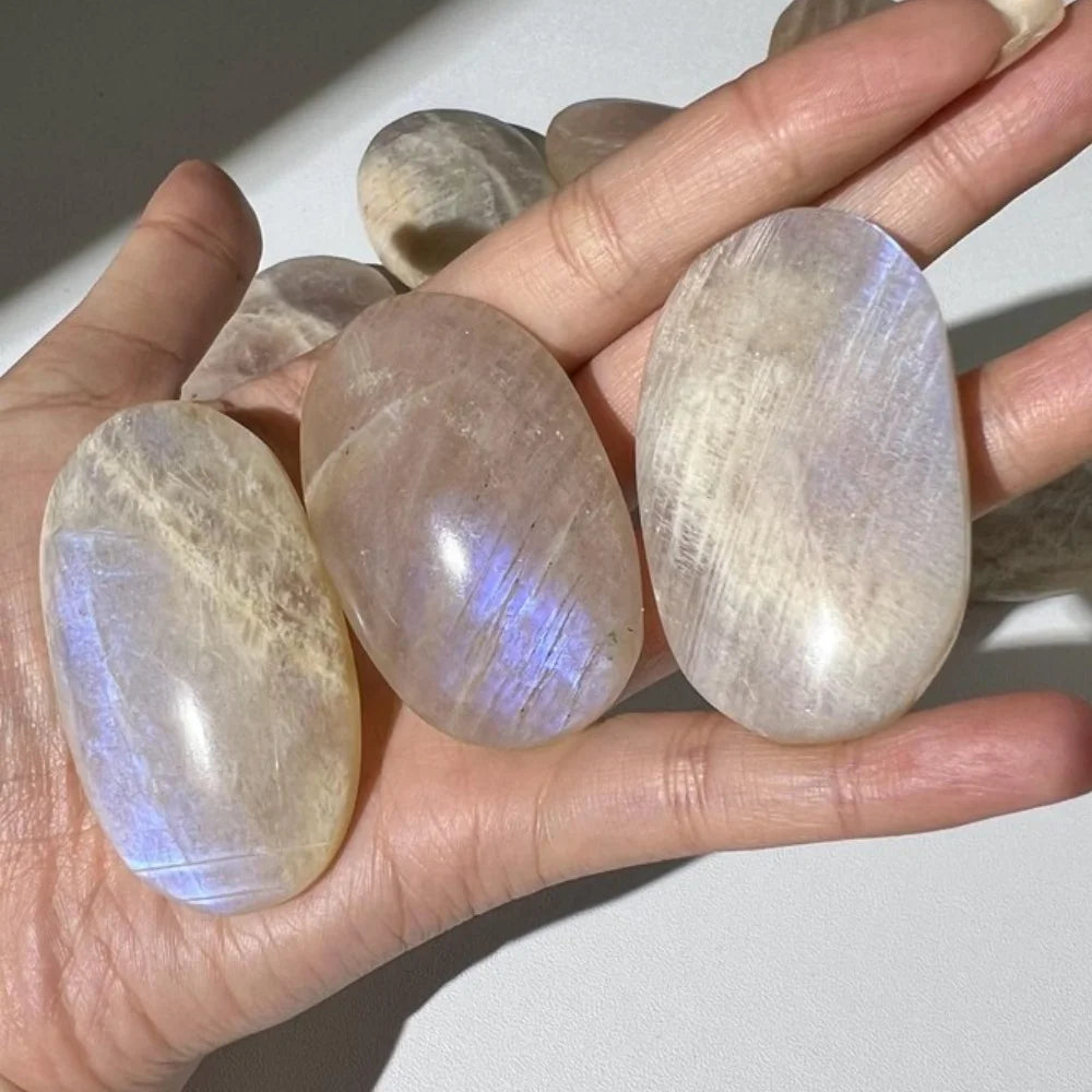 1pc Natural Blue Moonstone Palm Crystal Oval-Cut with Iridescent Smooth Polished Surface for Jewelry Making Home Decor